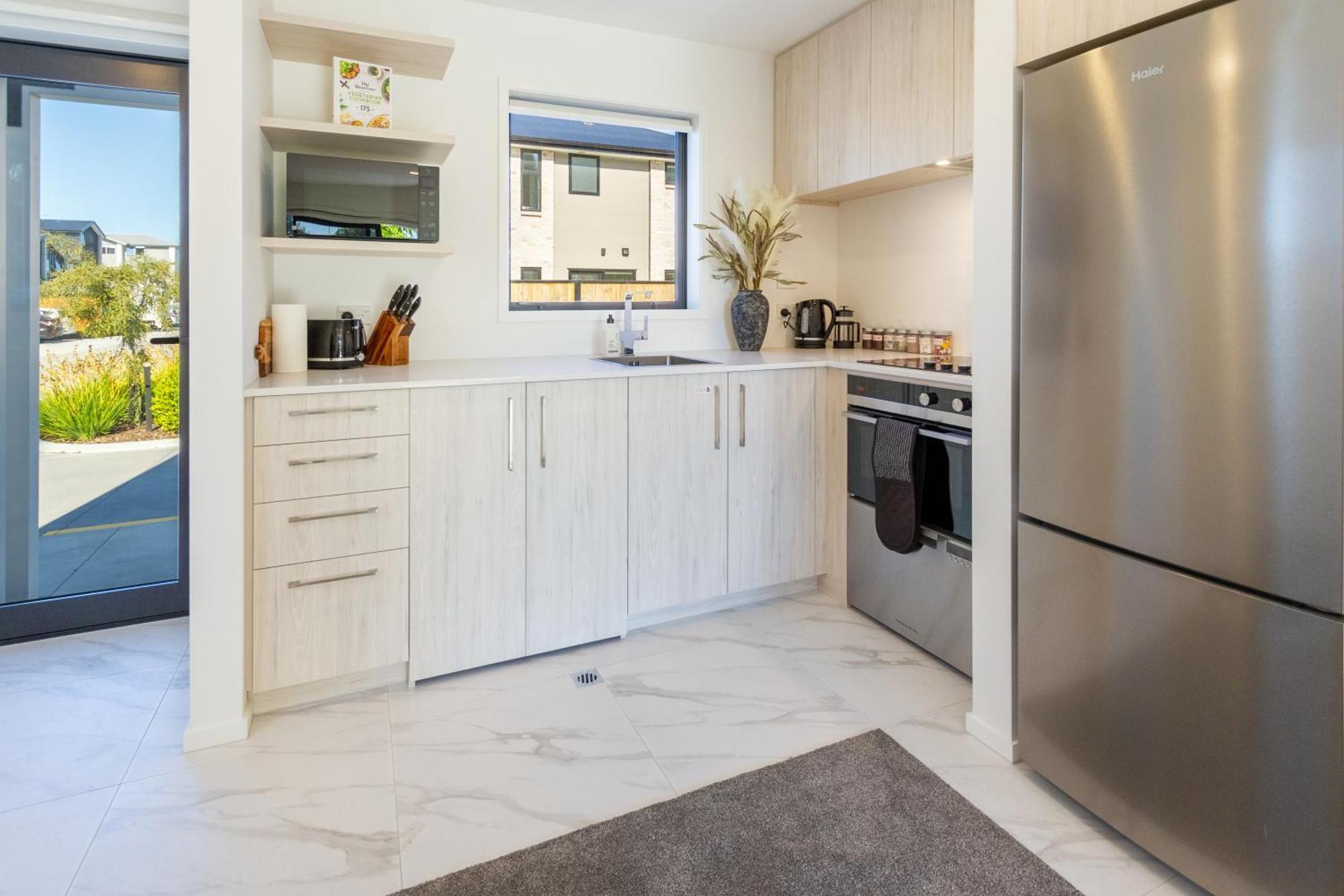 Escape At The Park: 1 Bed 1 Bath W/Carpark Daire Christchurch Dış mekan fotoğraf